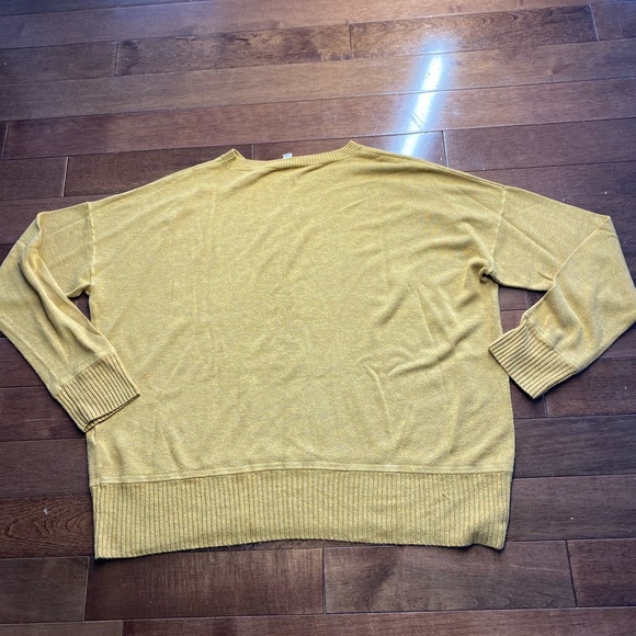 Eileen Fisher Mustard Yellow Thin Knit Relaxed Sweater Womens sz M - Picture 7 of 8